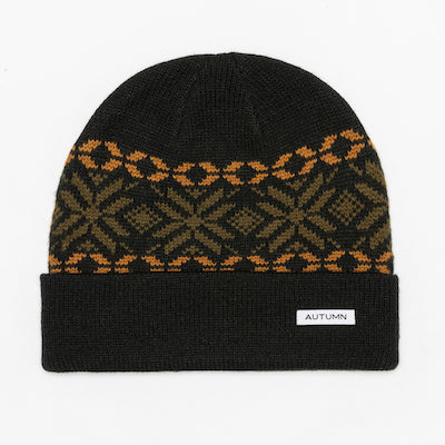 Autumn Roots Beanie in Black 2024 - M I L O S P O R T