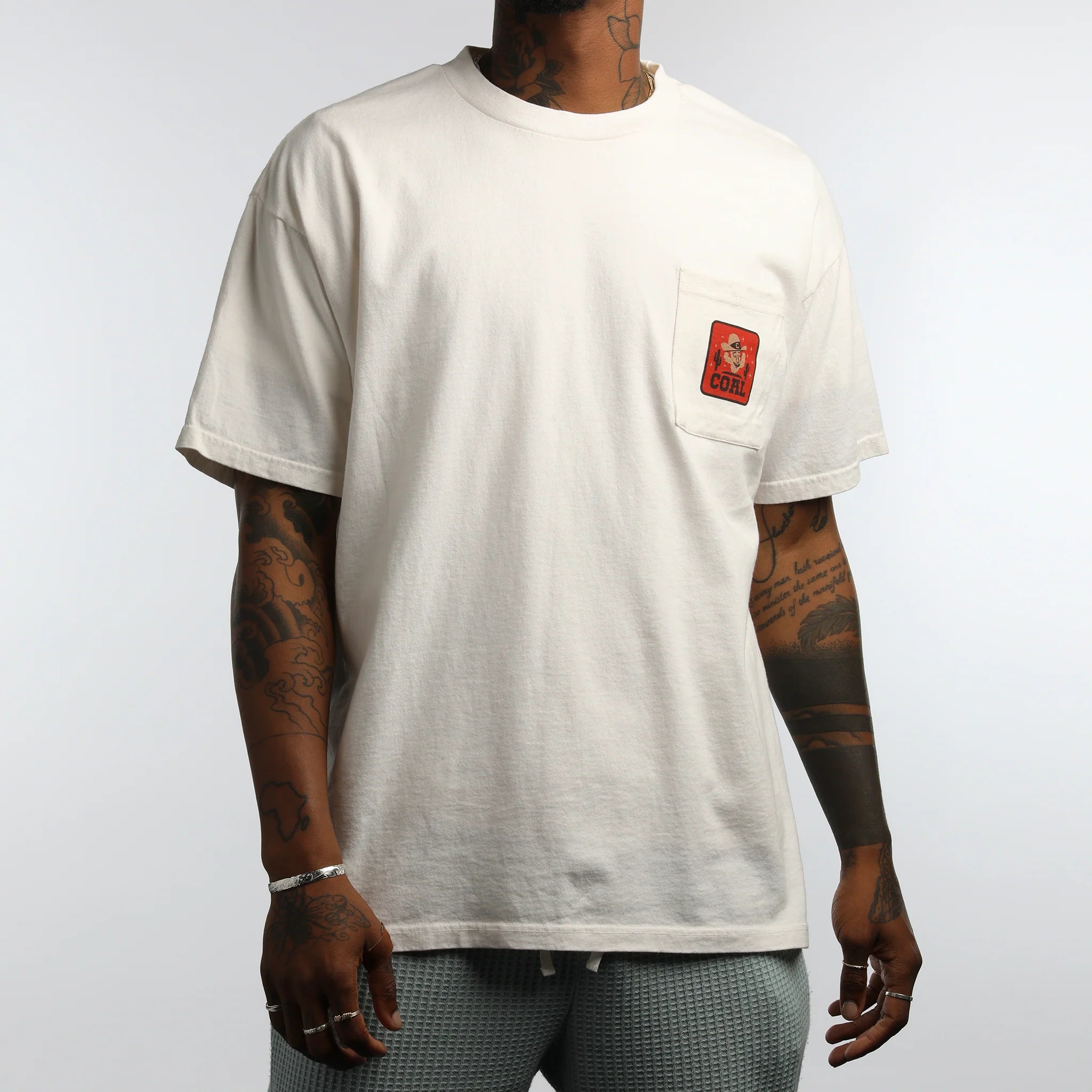 Coal Ripley Pocket T-Shirt in Off White - M I L O S P O R T